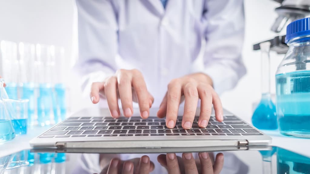 Die Vorteile eines Laborinformationssystems für die Labormedizin: Eine Übersicht